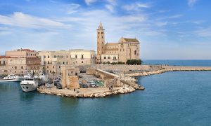 Trani: fuga romantica in Puglia