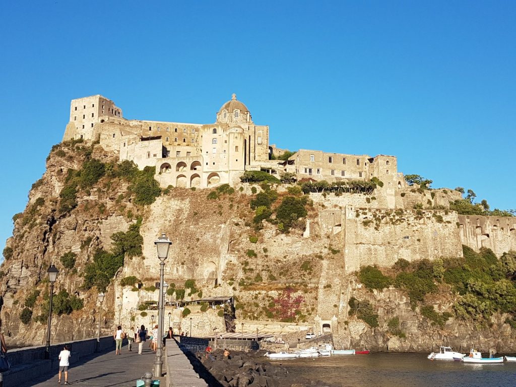 castello-aragonese-ischia-napoli