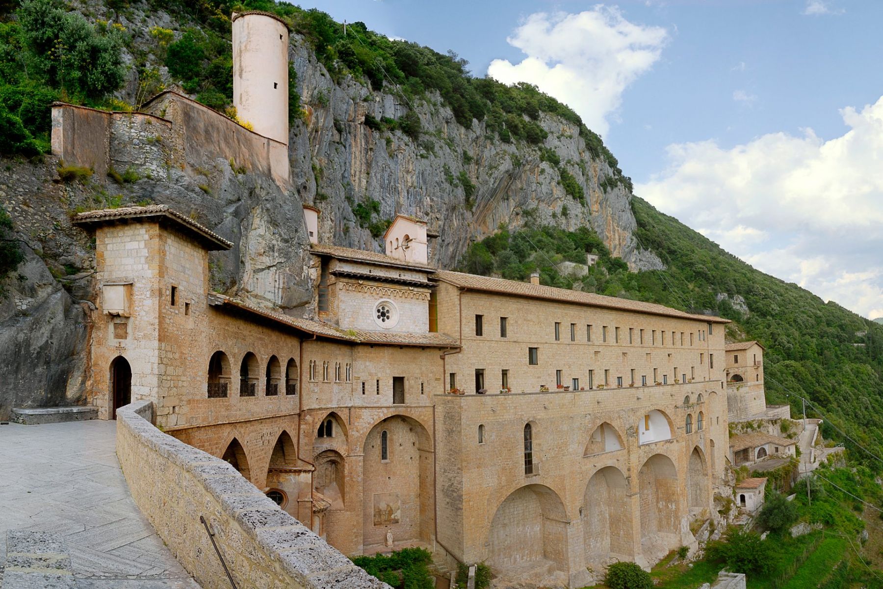 Sacro-Speco-Subiaco-monastero